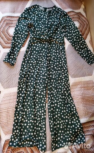 Комбинезон новый 42