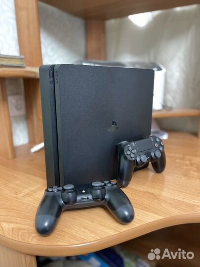 Sony PlayStation 4 Slim 1Tb