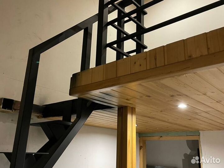 Косоур металлический