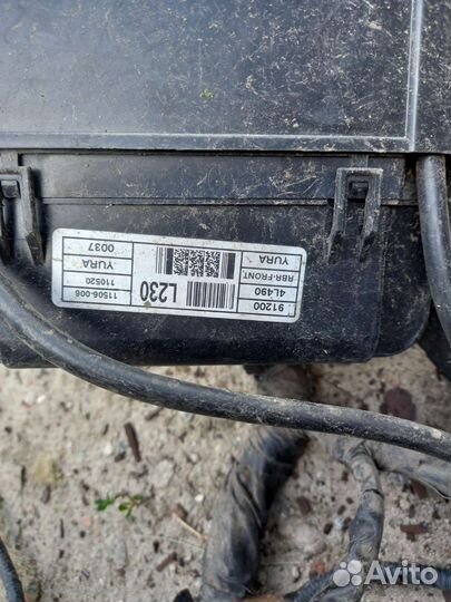 Hyundai Solaris проводка подкапотная