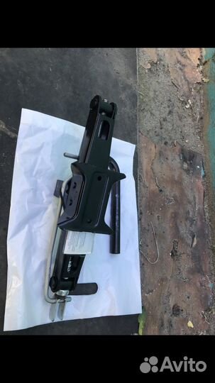 Домкрат renault