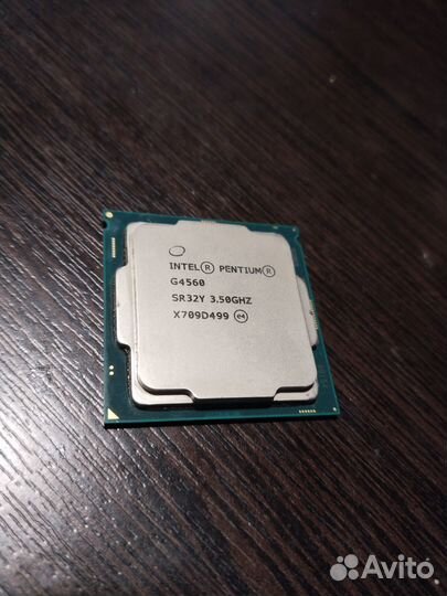 Intel Pentium G4560 7th gen сокет LGA 1151