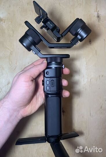 Стабилизатор для съемки