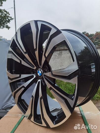 Кованые диски R22 BMW X7, X6, X5