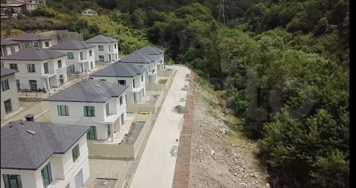 Коттедж 155 м² на участке 4 сот.