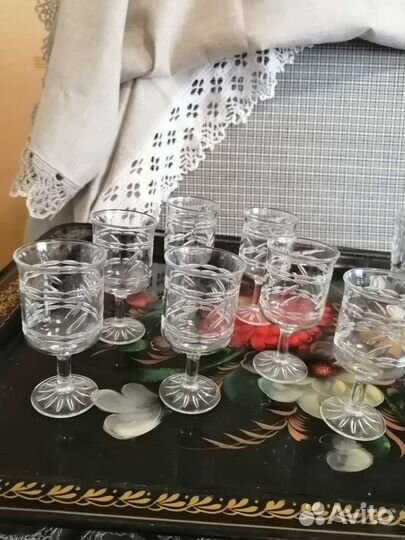 Рюмки хрустальные ссср,ваза на ножке
