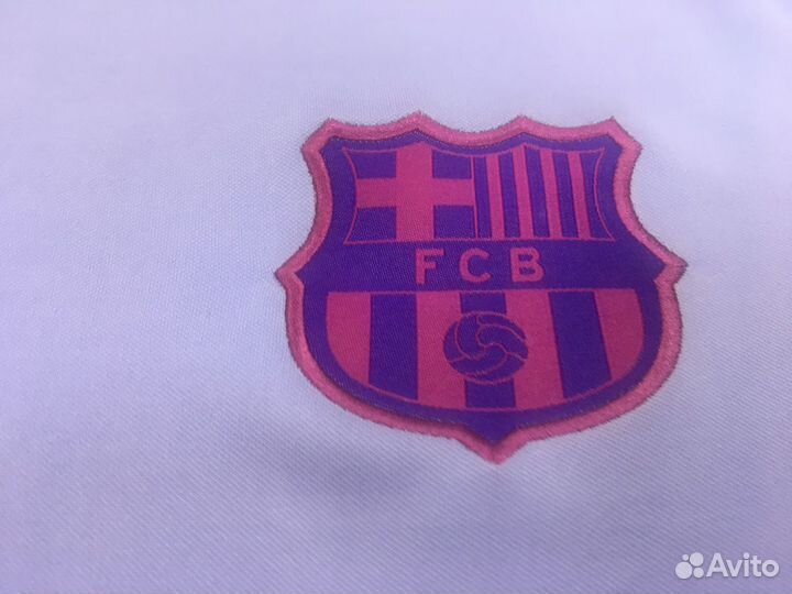 Футбольная форма фк Барселона 2021/22 гостевая