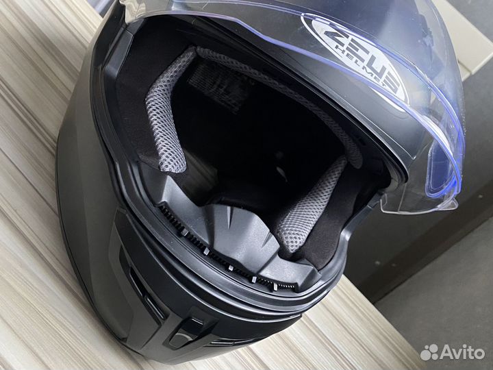 Мотоциклетный шлем