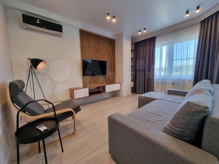 3-к. квартира, 85 м², 3/12 эт.