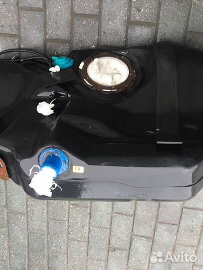 Топливный бак Opel Astra H