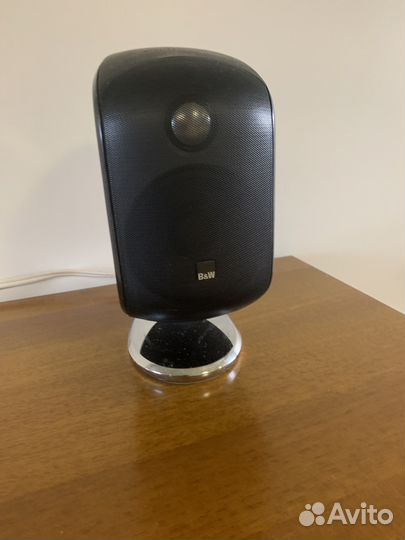 Bowers wilkins m1