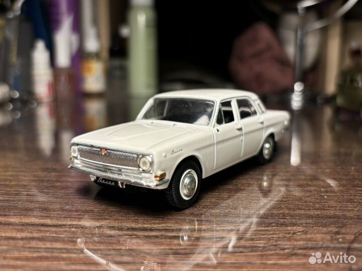 Игрушечные машинки коллекционные