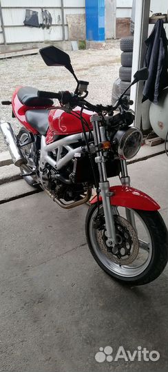 Suzuki SV 400 S