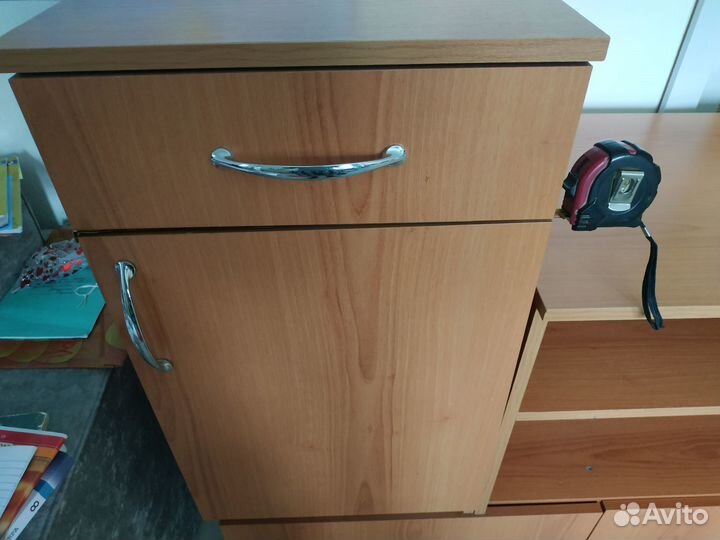 Полка для обуви и тумбочка