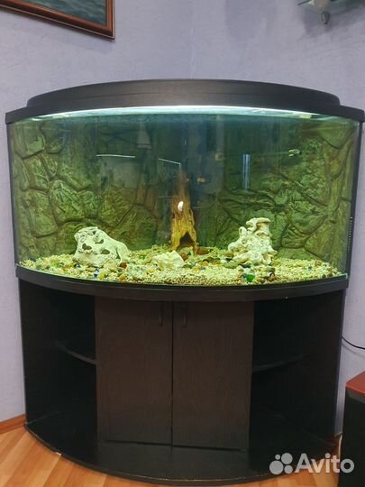 Аквариум с тумбой