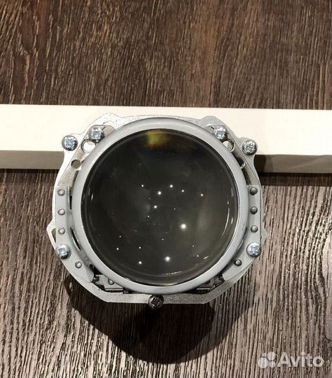 Комплект для установки линз в рефлекторную фару