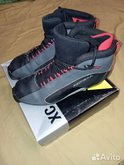 Лыжные ботинки fischer 42 размер