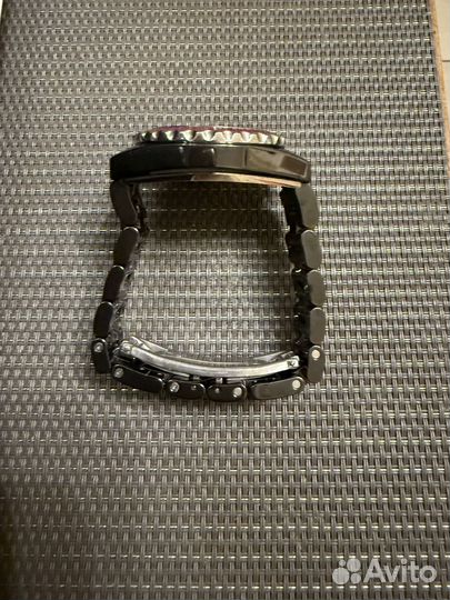 Часы chanel женские j12