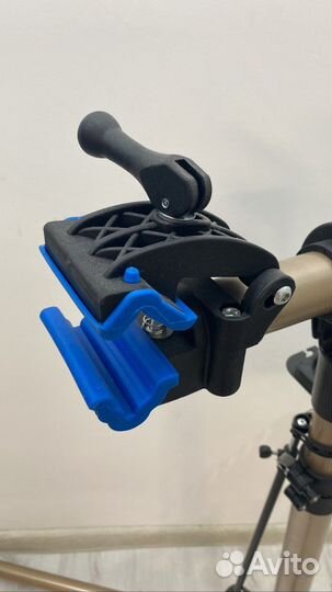 Раскладная стойка для ремонта велосипеда