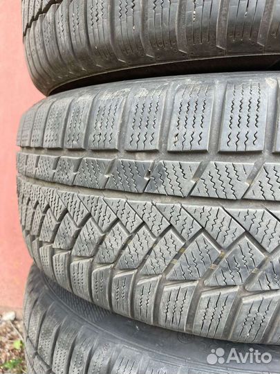 Continental ContiWinterContact TS 850 P 225/55 R17