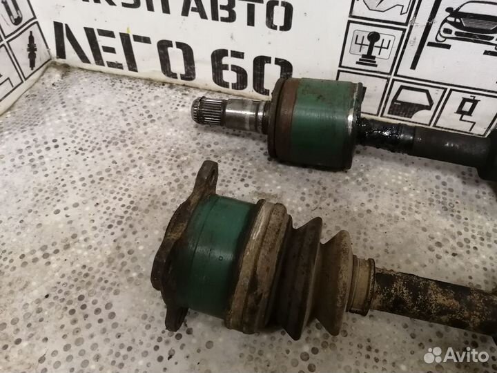 Полуось передняя для Mitsubishi Pajero / Montero 2