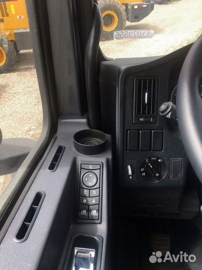 Shacman (Shaanxi) X3000, 2023