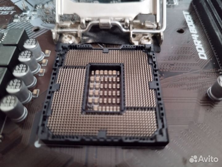 Материнская плата