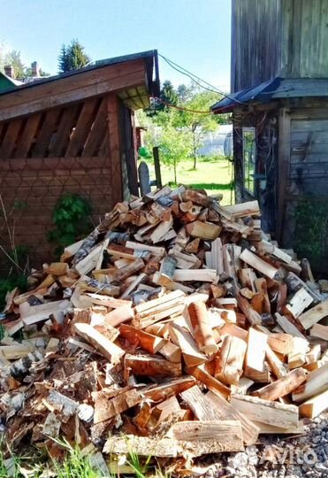 Дрова сухие навалом