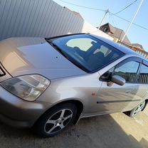 Honda Stream 1.7 AT, 2002, 323 614 км, с пробегом, цена 630 000 руб.