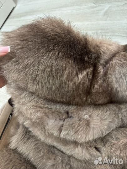 Меховая жилетка из песца