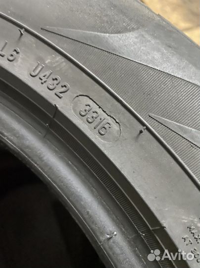 Pirelli Scorpion Zero 215/60 R17