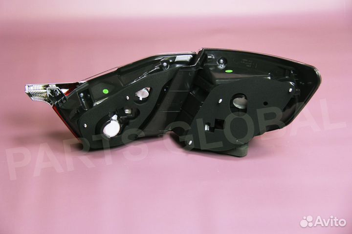 Задний Фонарь левый Toyota Camry V55 2014-2017