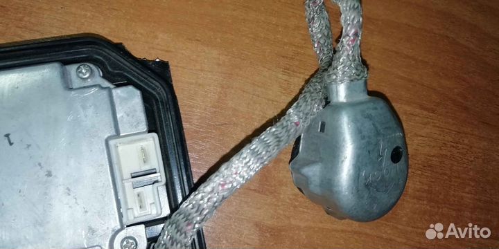Блок розжига ксенона Lexus GX460