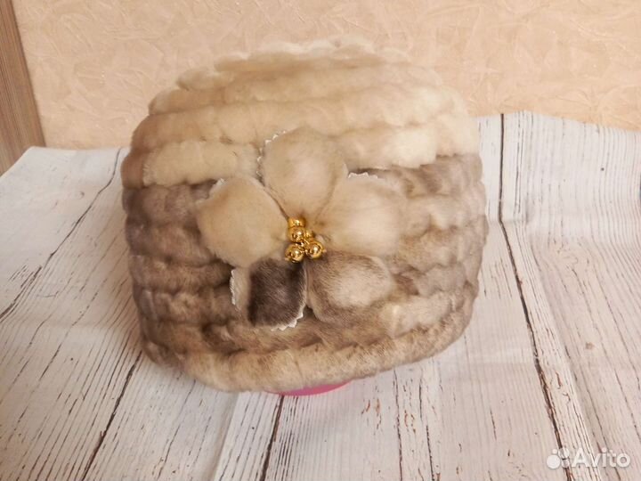 Шапка женская 54р новая