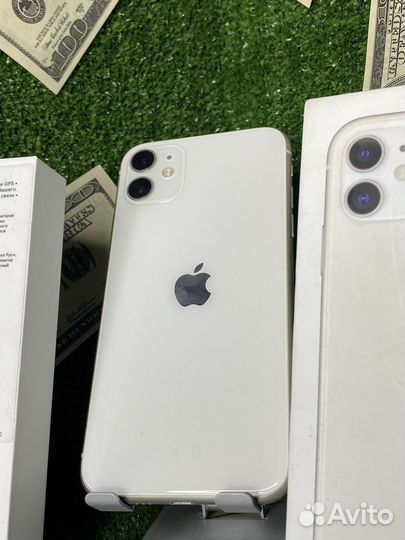 iPhone 11, 128 ГБ