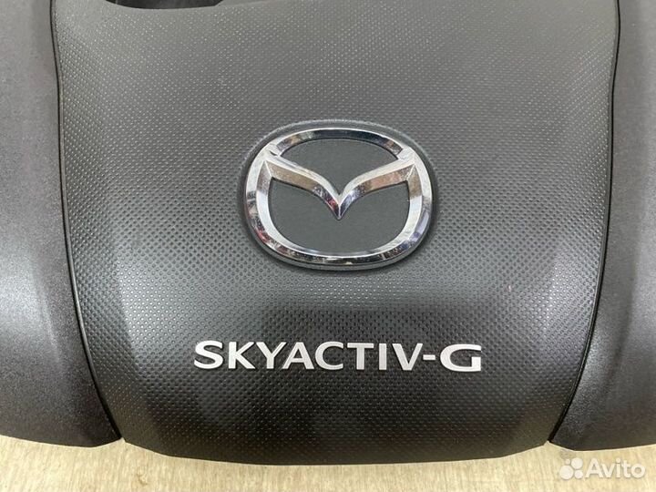 Декоративная крышка двигателя Mazda Cx-30 ре
