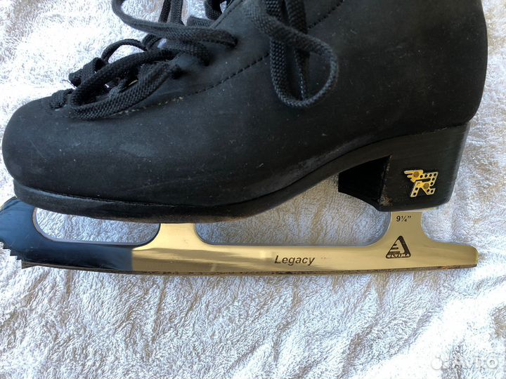 Коньки для фигурного катания профессиональные Risp