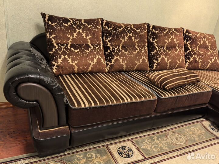 Угловой диван