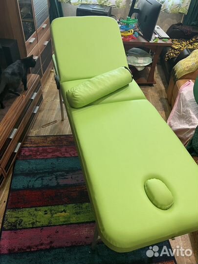 Кушетка косметологическая для наращивания ресниц