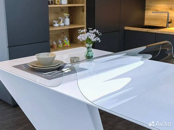 Прозрачная скатерть на стол