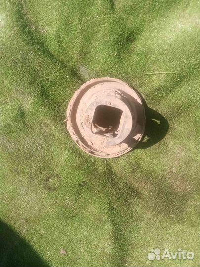 Чашка опорная Renault Laguna 1