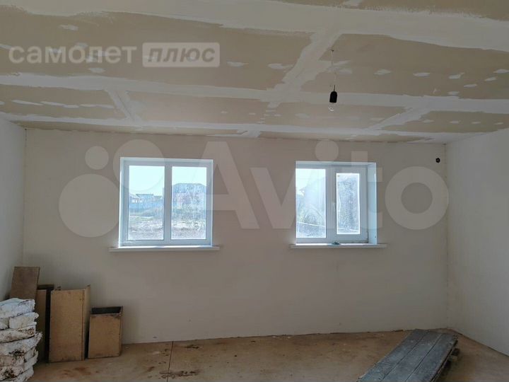 Дом 139,7 м² на участке 8 сот.