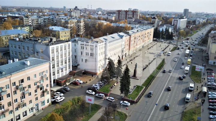 Бизнес-центр на проспекте ленина, 2622 м²