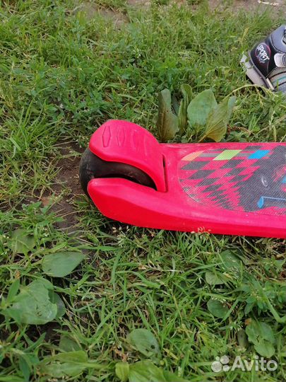 Детский трехколесный самокат