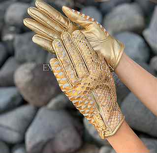 Женские перчатки из кожи питона