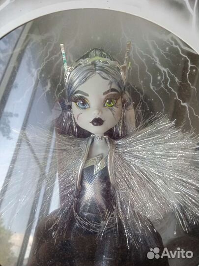 Monster High sdcc Voltageous Frankie френки