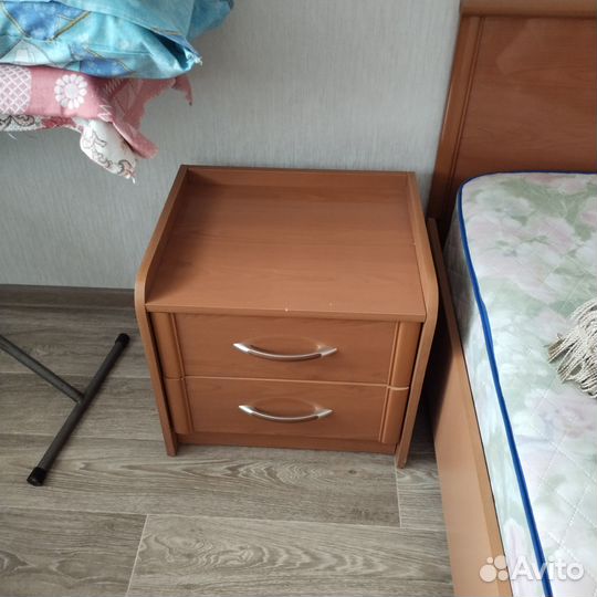 Кровать двухспальная с матрасом бу 160 200