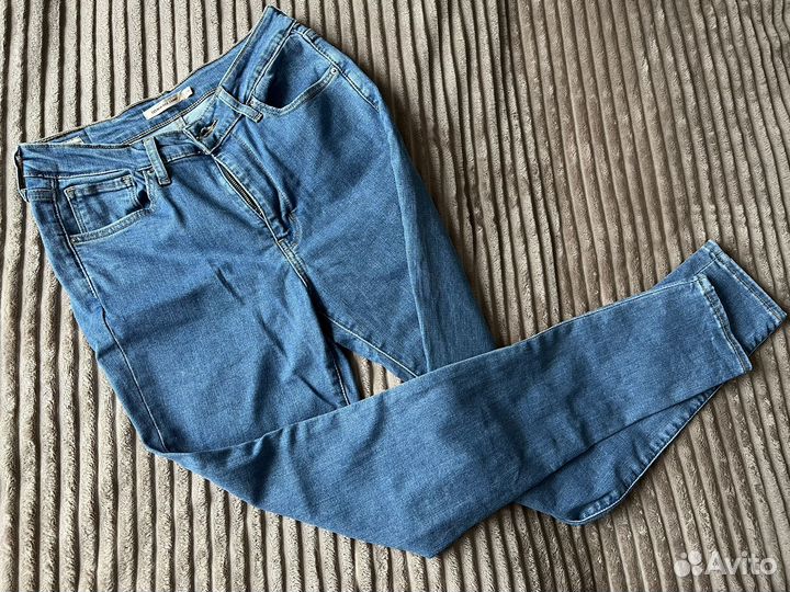 Джинсы женские Levis W29 L32