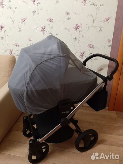 Коляска Invictus V-plus 2в1