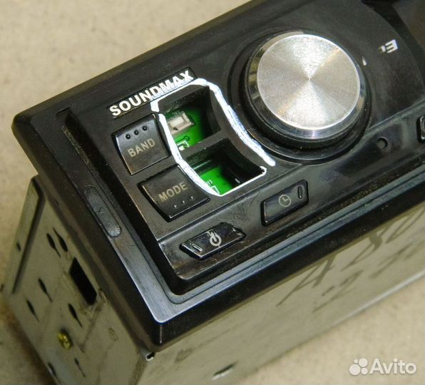 Магнитола USB/FM SoundMax SM-CCR3052F (дефект)